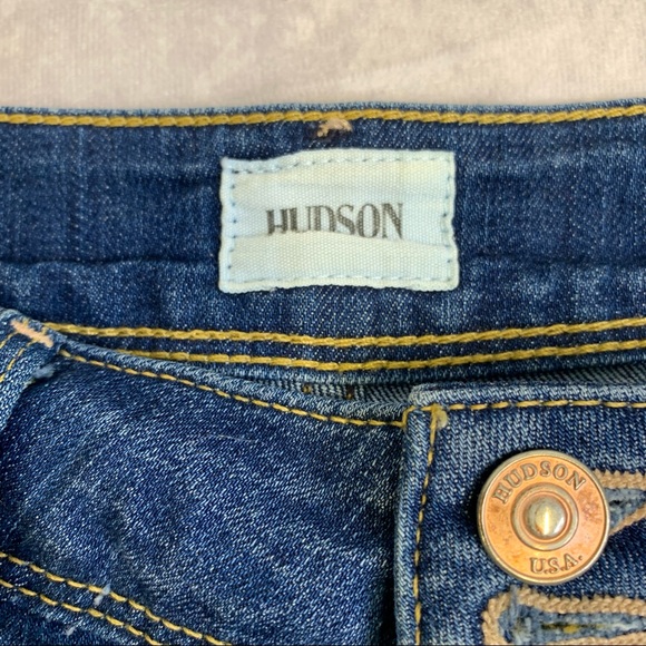 HUDSON Jeans Medium Washed Denim Croxley Mid Thigh Shorts Women’s Size 25 - Picture 5 of 6